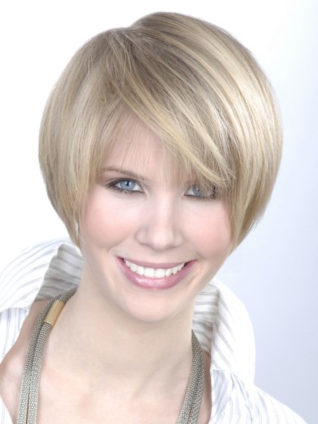 Practical short hairstyle with round brush styling