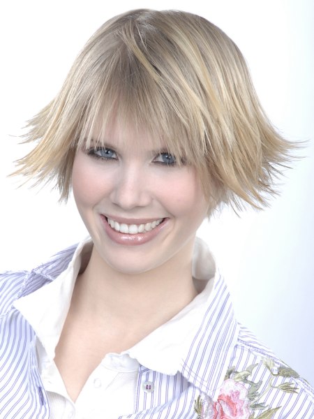Youthful and lively short hairstyle
