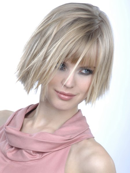 Modern bob with strandy texture