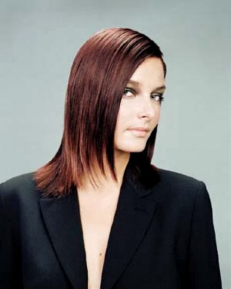 Shoulder-length bob cut with the ends of the hair softened with a razor tool