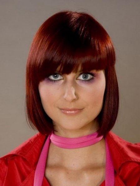 Long bob for red hair with darker shadows