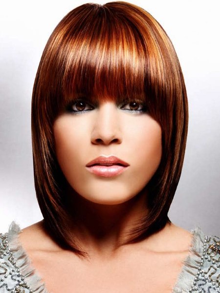 Collarbone length bob with a tapered cutting line