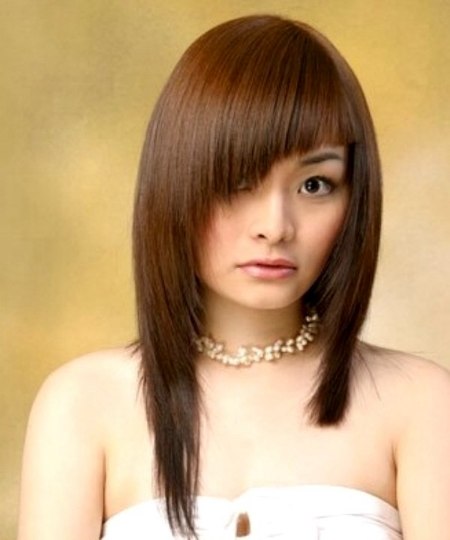 Long asymmetrical hairstyle for Asian hair