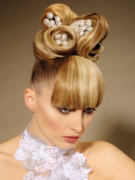 1950s inspired wedding hairstyle with sleek styling