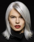 Shoulder length hairstyle for women with grey hair