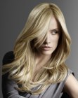 Natural looking hair with blonde nuances