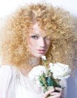 Wedding hairstyle with corkscrew curls of various sizes