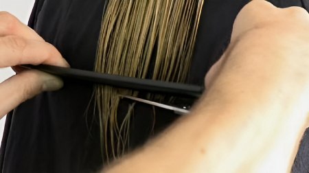 Long graduation cut - Cut a horizontal line