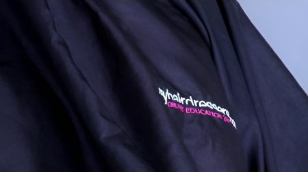 Short cut - Put on hair cutting cape
