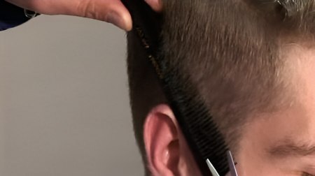 Step by step cutting instructions for a short men's hairstyle