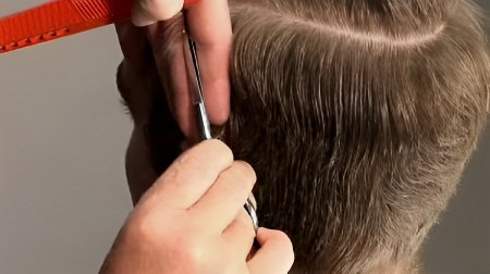 Short men's hair cut - Cut the other side