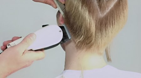 Short wavey wedge - Refine the cut with clippers