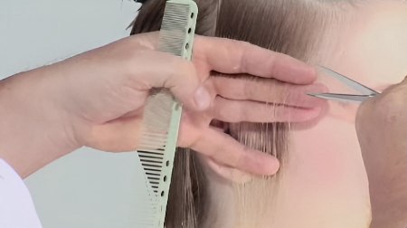 Short wavey wedge - Cut front sections