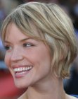 Ashley Scott's carefree short bob