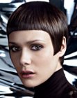 androgynous short hairstyle
