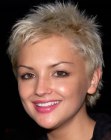 Rachael Leigh Cook with her hair in a pixie