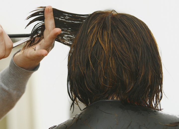 Haircutting for a shorter woman