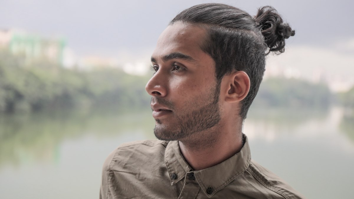 70 Coolest Men's Ponytail Hairstyles: Best Haircut Ideas | Man ponytail, Mens  ponytail hairstyles, Long hair styles men