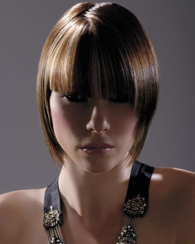 slender bob hairstyle