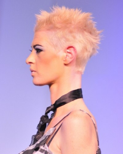 Hair with short spikes