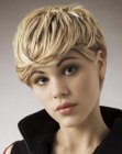 short blonde hair picture