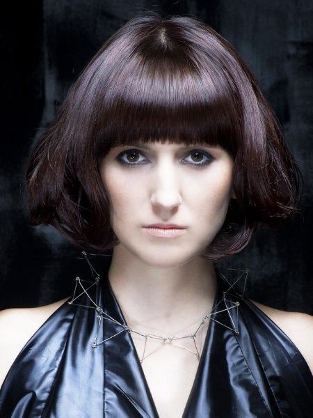 Glossy bob with a balanced, even shape