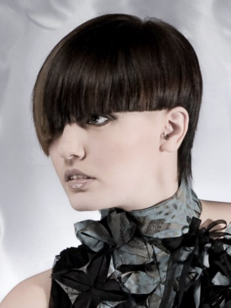 Short hair style with a long neck section