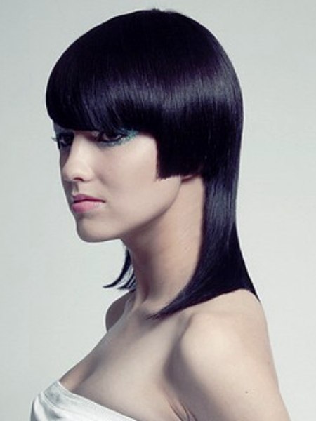 Hair cut with a 90° angle