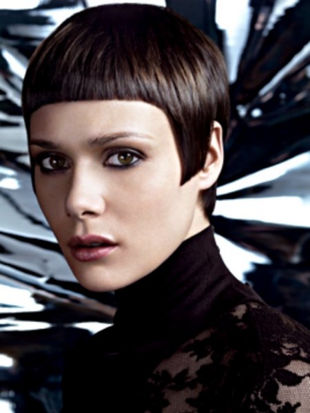 Short hairstyle with a horizontal fringe