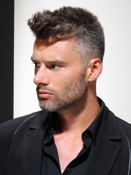 Short and practical clipped hair for men