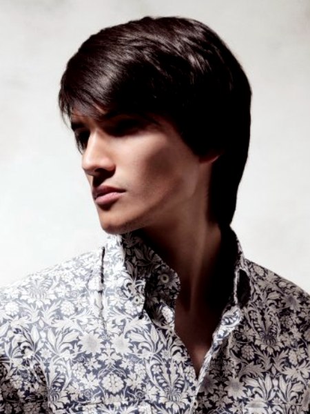 Classic 70s men's haircut with an elongated nape
