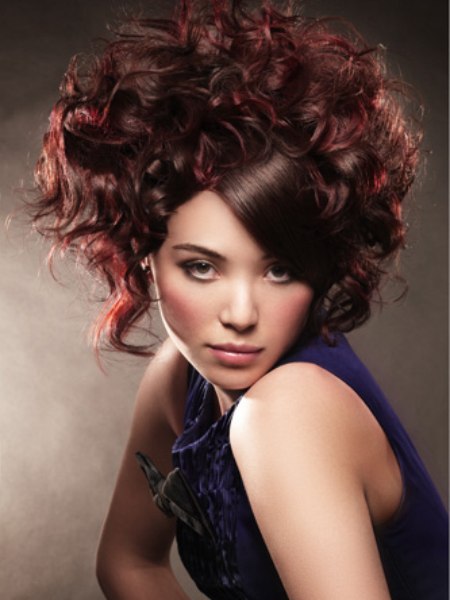 Voluminous updo with curls