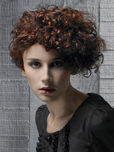 Wedge shape hairstyle fro curly hair