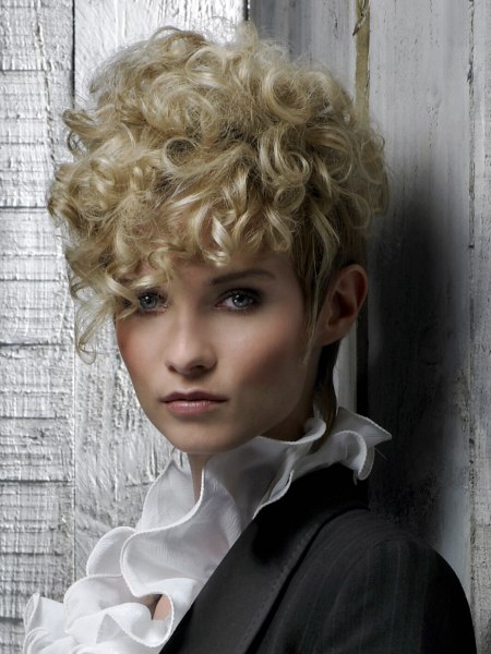 Short hairstyle with curls in the top and crown sections