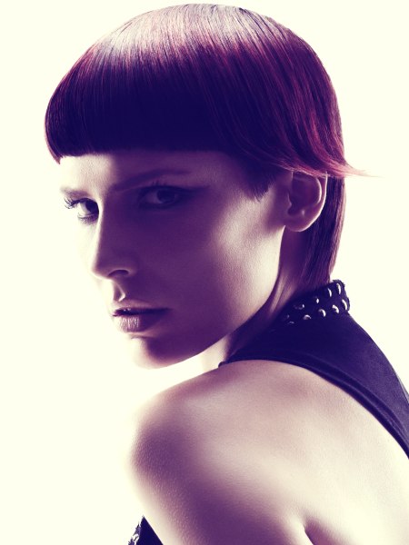Short classic Vidal Sassoon haircut with strong lines