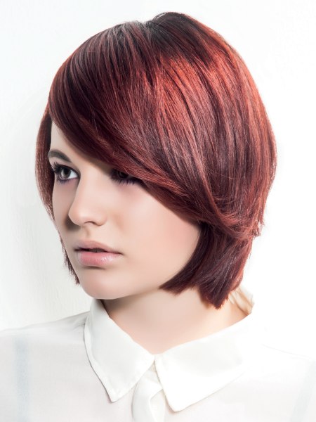 Short and round hairstyle for red hair