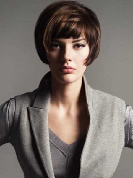 Short bob haircut to bring focus to the eyes and cheekbones