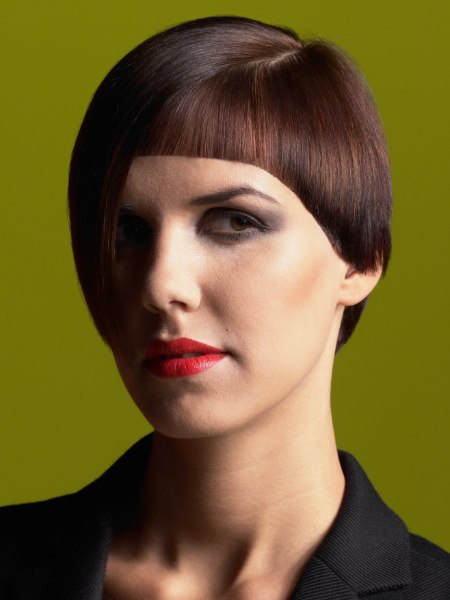 Fashionable short hairstyle with convex and concave shapes
