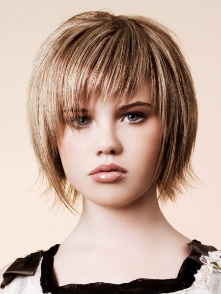 Razor-cut bob hairstyle textured for a choppy effect