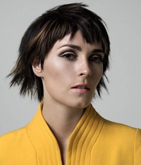 Hair for a cool 1960s look