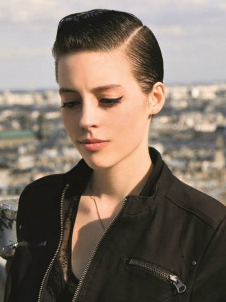 Gel look for women