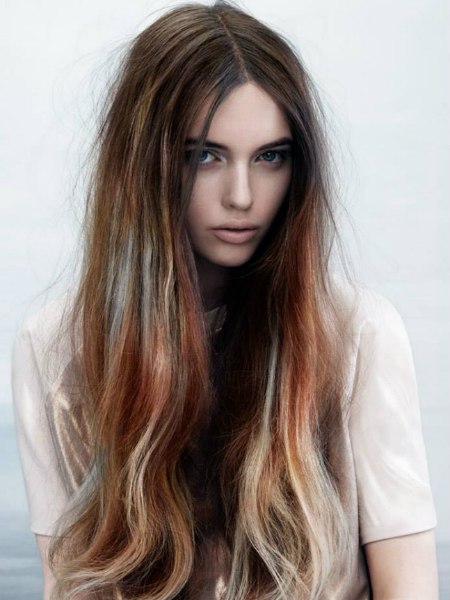 Soft long hair colored with a mother of pearl effect