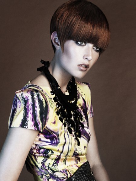 Cheek-bone enhancing short hair with a low fringe