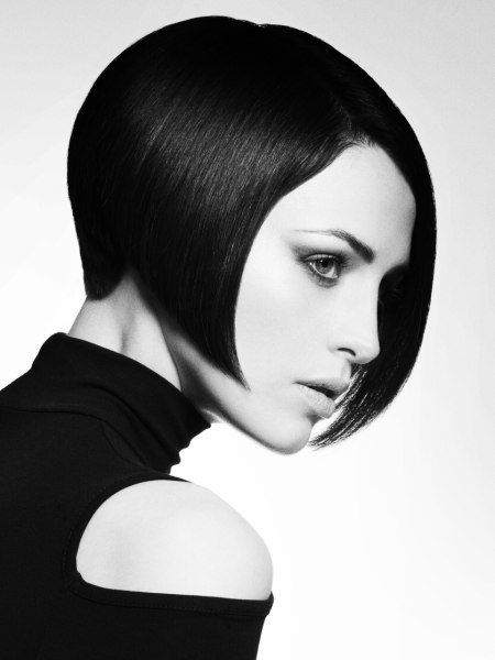 Short bob cut with round back