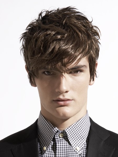 Wearable layered hairstyle for men