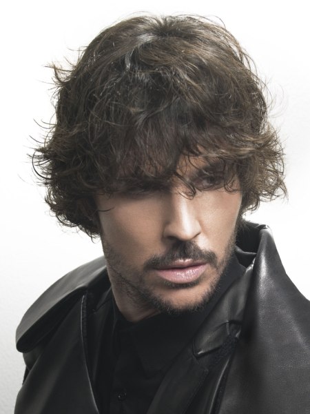 Wet-look curls for men