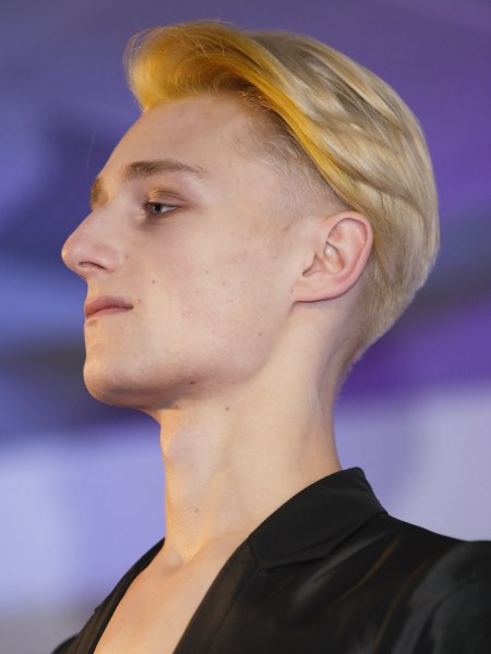 Men's cut with a combination of long and short hair
