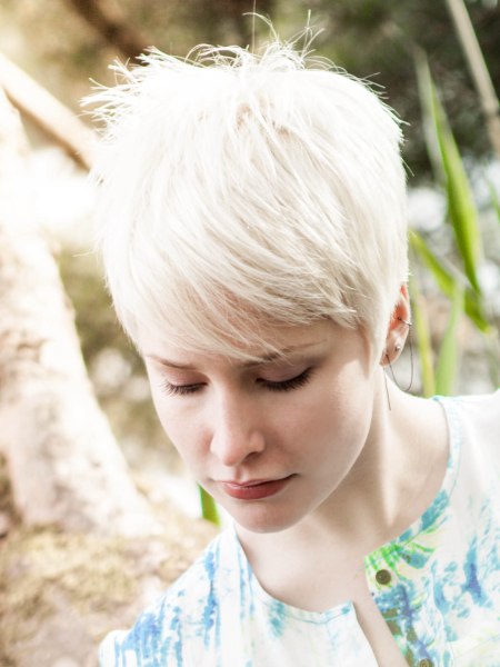 Pixie cut for bleached blonde hair