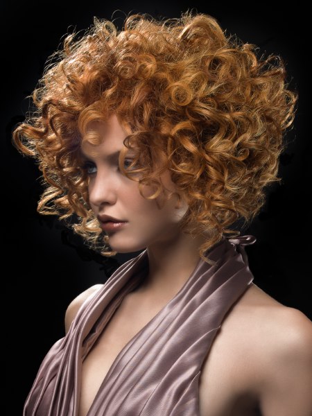 Short copper hair with curls