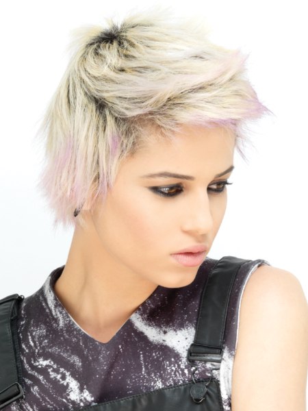 Short hair with contrasting black, silver and purple colors